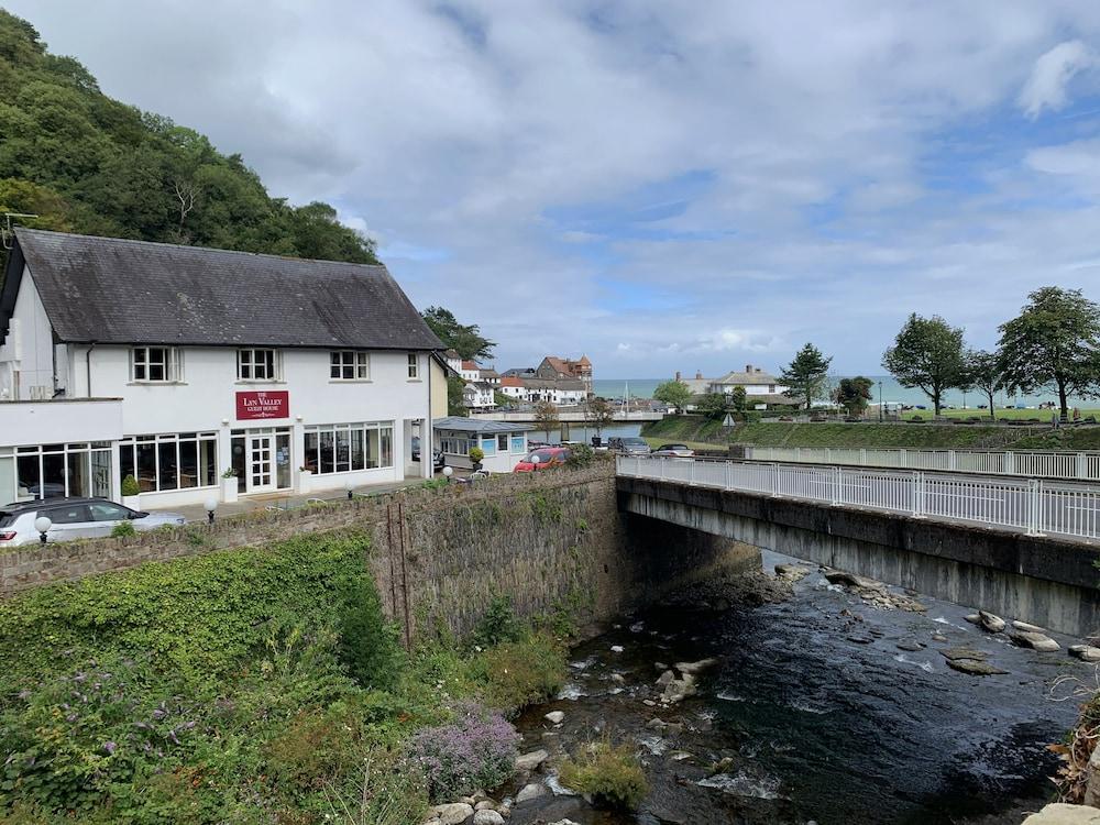 The Lyn Valley Guest House Lynton Esterno foto